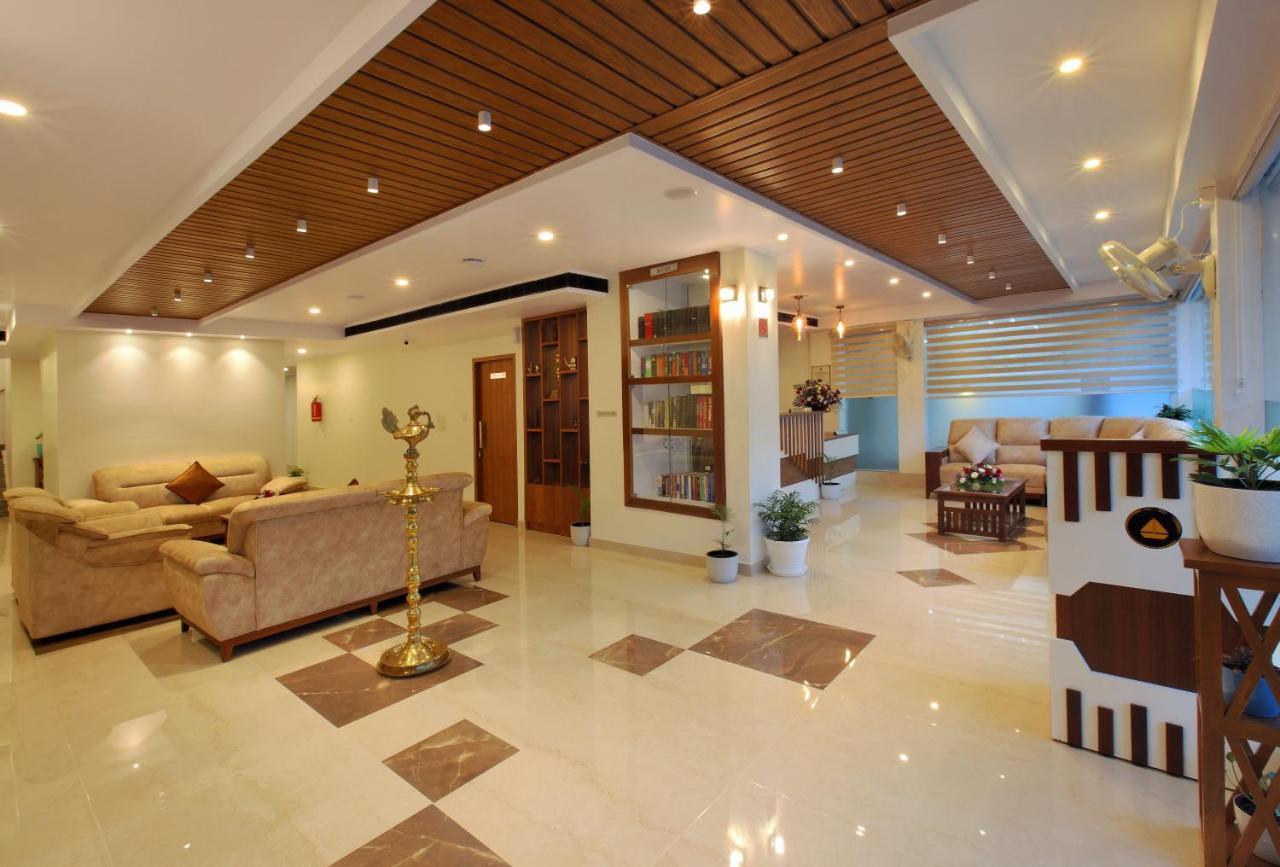 Hotel Novark Munnar Kallar Vattiyar Εξωτερικό φωτογραφία