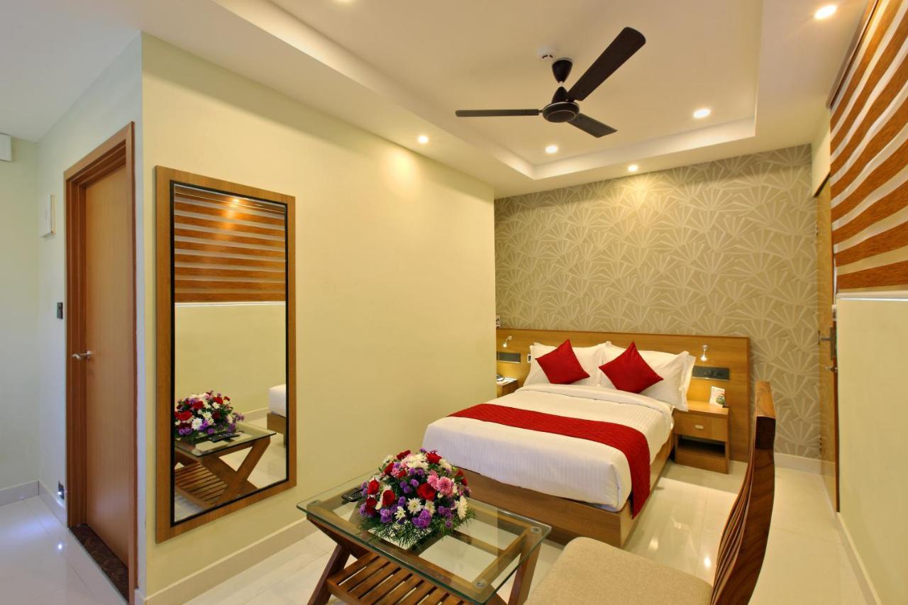 Hotel Novark Munnar Kallar Vattiyar Εξωτερικό φωτογραφία